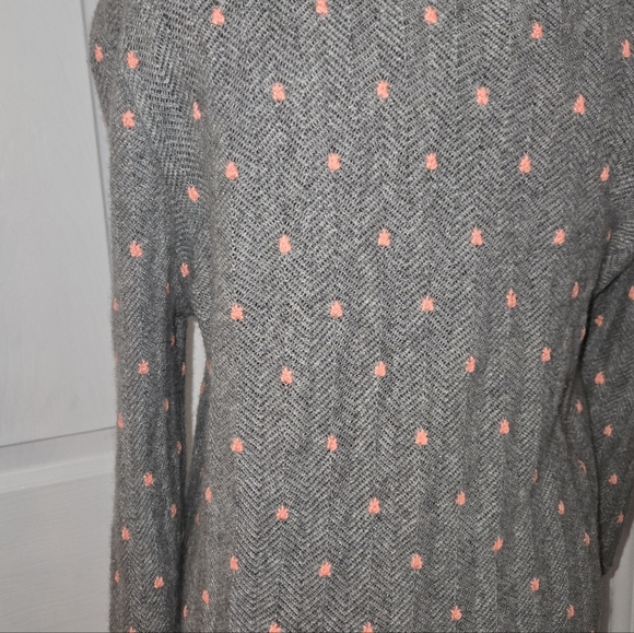 J. Crew Italian Cashmere Knit Crewneck Gray Pink Pointelle Dot Chevron Sweater - Picture 4 of 10